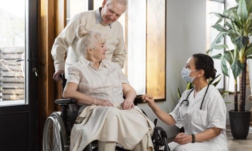doctor-talking-with-her-elder-patient